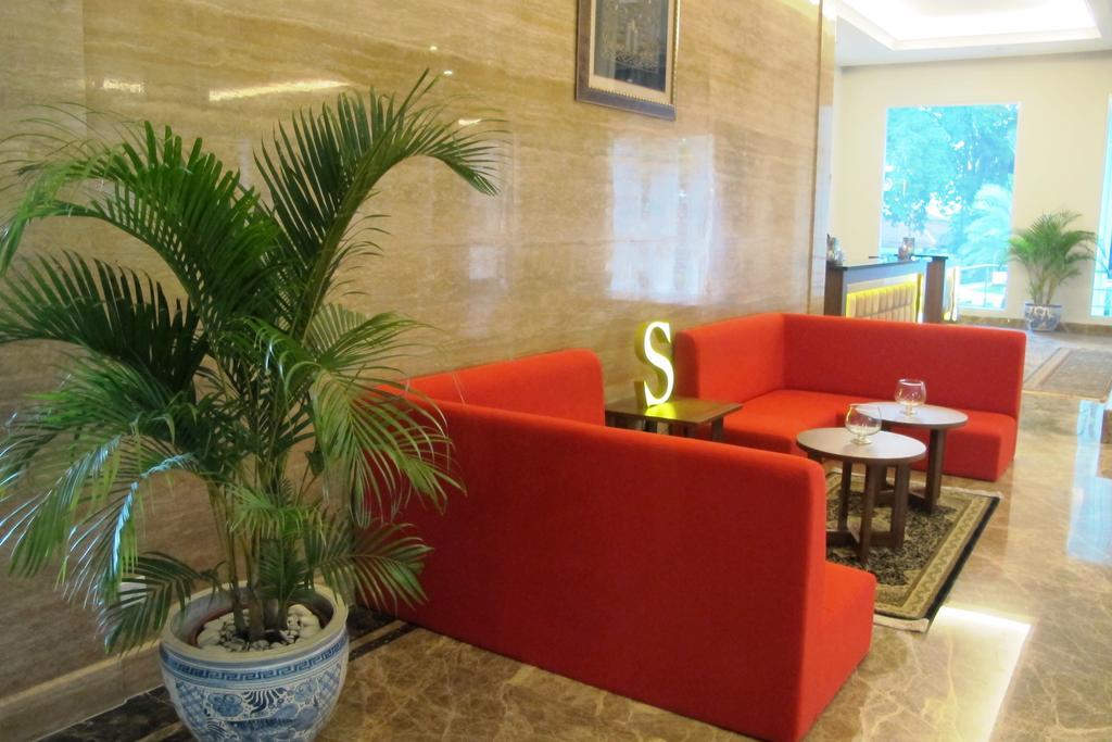 בוגור The Sahira Hotel Syariah מראה חיצוני תמונה